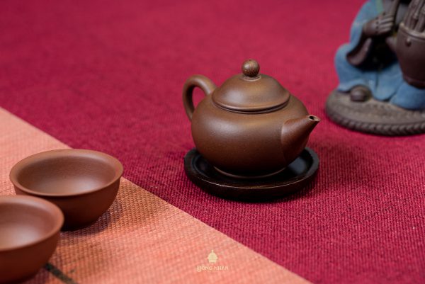 Dáng Ấm Thủy Bình