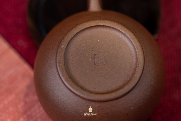 Dáng Ấm Thủy Bình