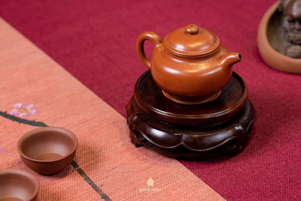 Dáng Ấm: Phan Hồ Cao