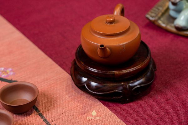 Dáng Ấm Cách Điệu