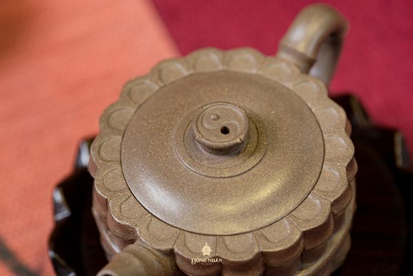 Dáng Ấm Khắc Trúc