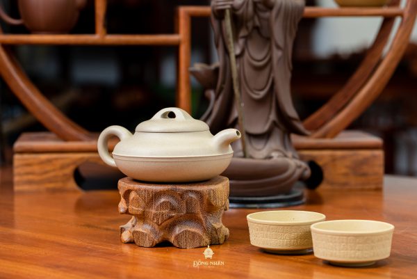 Ấm Tử Sa Tuyến Viên