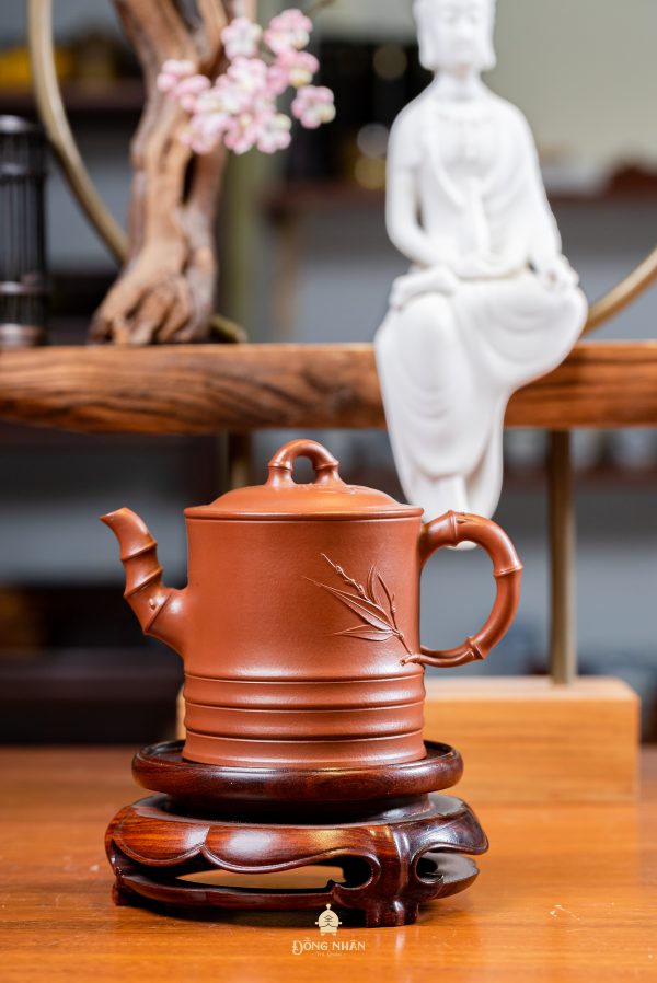 Dáng Ấm: Trúc Đoạn