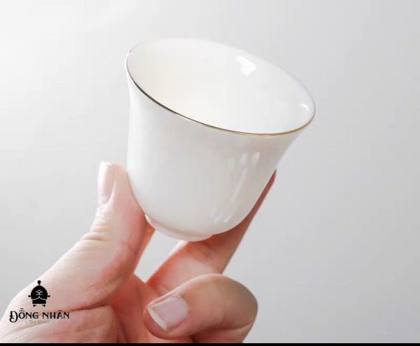 Chén Sứ