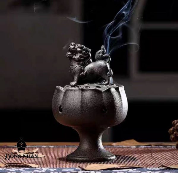 Xông Trầm Kỳ Lân